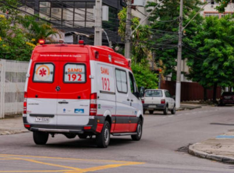 Cursos de Transporte de Emergência: Transforme Sua Carreira Agora