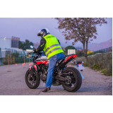 auto escola especializada em aula prática de direção moto Vila Dulce